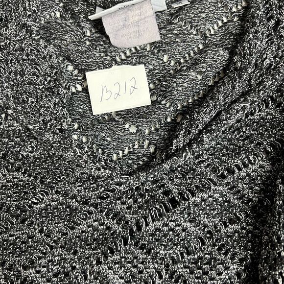 Us boys Lace Tunic/Polo/ Sweater Size M - Picture 13 of 13